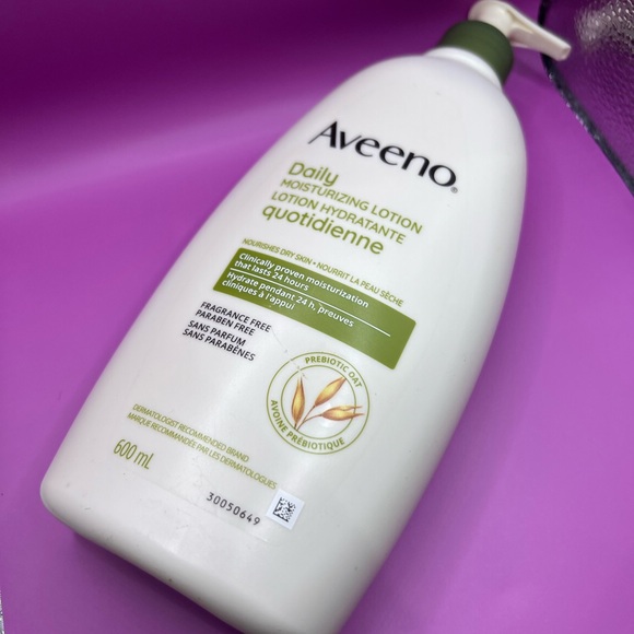 Aveeno daily moisturizing - Picture 3 of 5